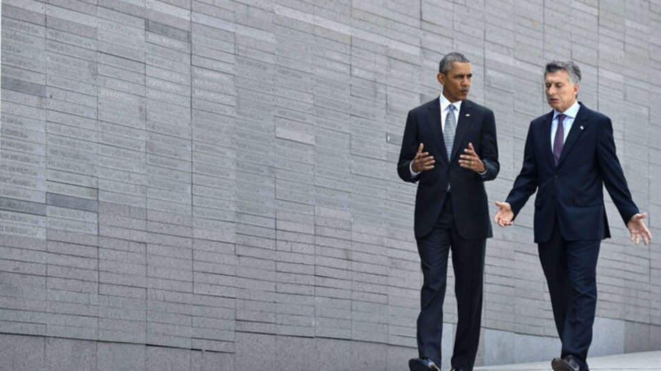 Obama pronuncia histórico 'nunca más' a una dictadura en Argentina