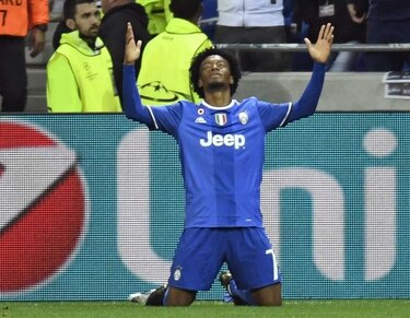Cuadrado le da triunfo al Juventus