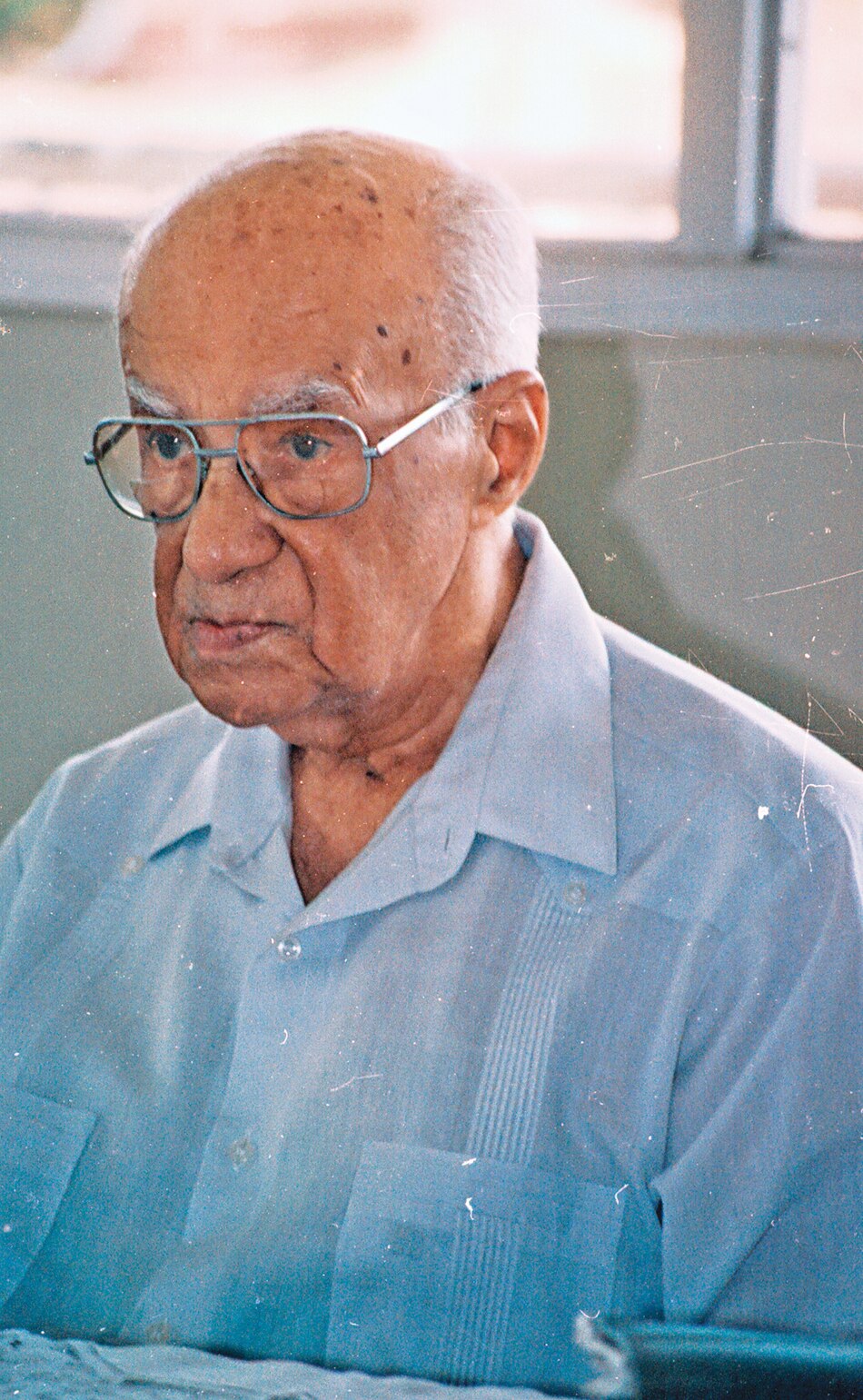 ‘Orbis Tertius’ para el idioma español