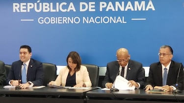 Ejecutivo aprueba nuevo presupuesto reformulado