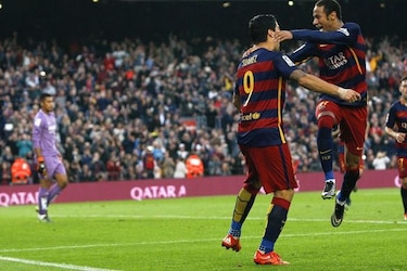 Neymar firma otra obra de arte