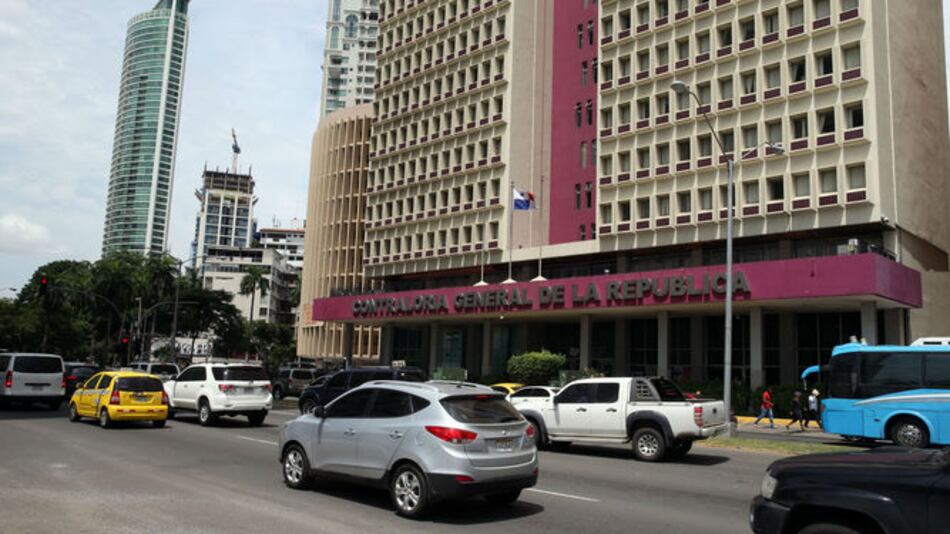 Contraloría: solo se pagará ventiladores artificiales a precio justo