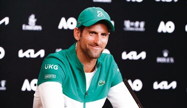Novak Djokovic inicia camino a su noveno título