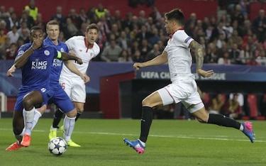 Sevilla vence en casa al Leicester 2-1