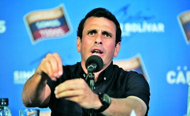 Líder opositor Capriles denuncia prohibición de salir de Venezuela