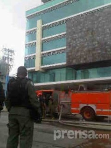 Explosión de tanque de gas provoca incendio en Vía Brasil
