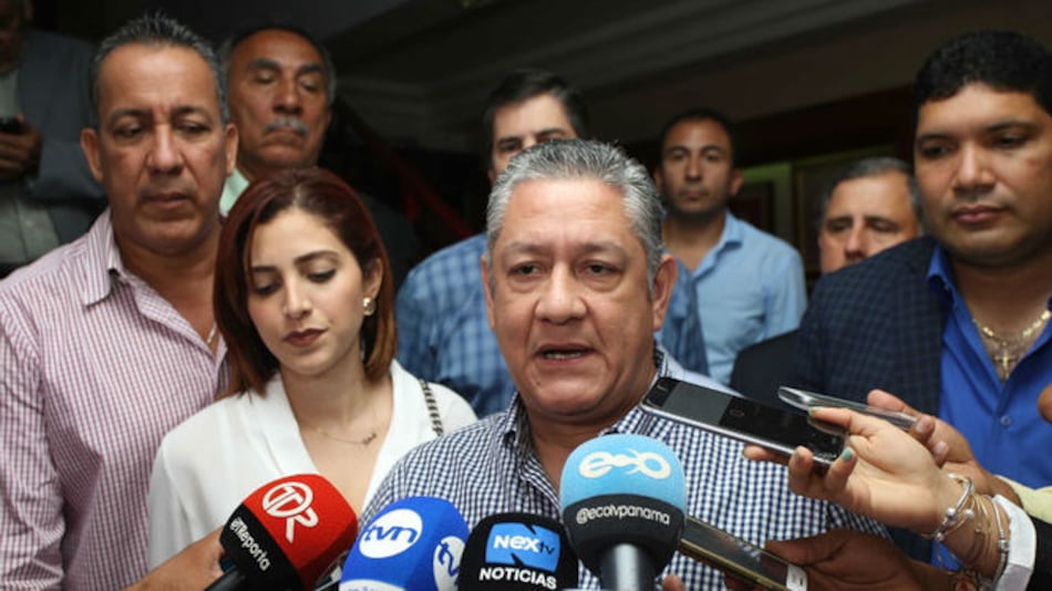 Bancada oficialista postulará a Luis Eduardo Quirós para la primera vicepresidencia de la Asamblea