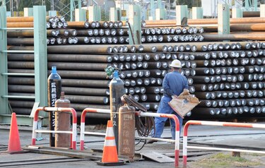 Trump subirá los aranceles a la importación de acero al 50%