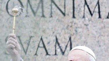 Francisco y dos jornadas para estremecer al mundo
