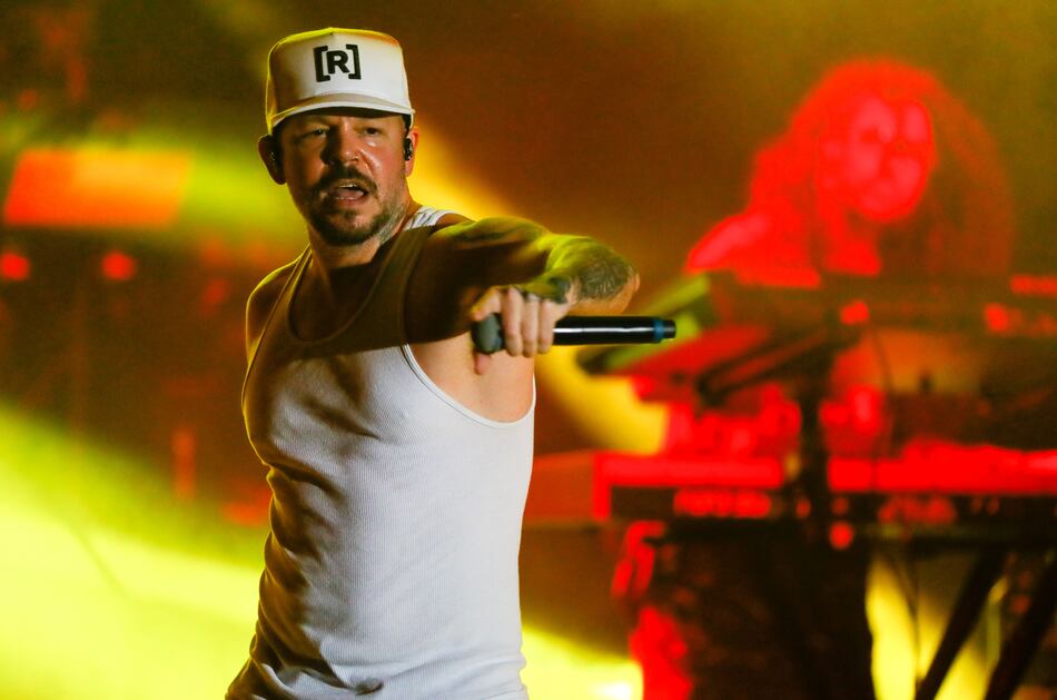 Residente y Vico C encabezan la lista de los raperos más ‘esenciales’, según Billboard