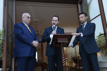 Rey de España otorga reconocimiento a Ricardo Gago Salinero