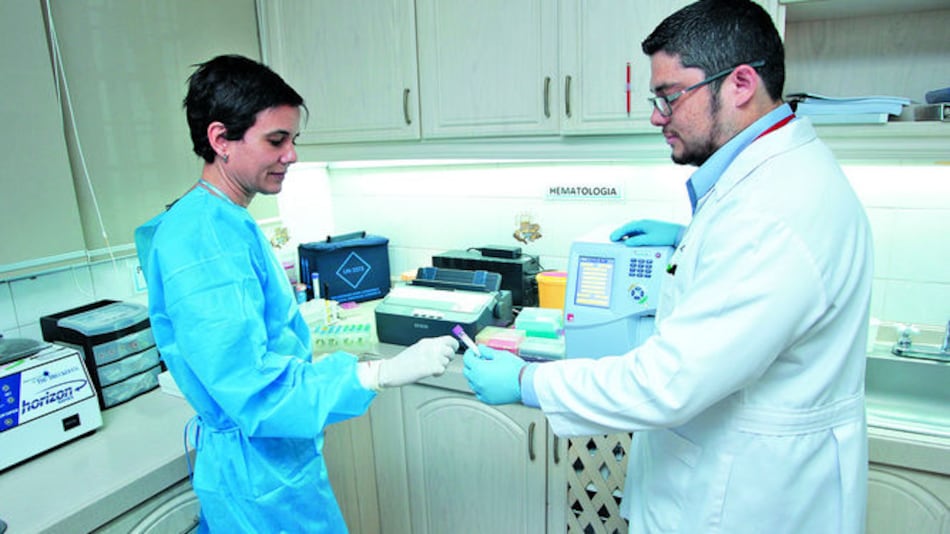 Se buscan adultos mayores