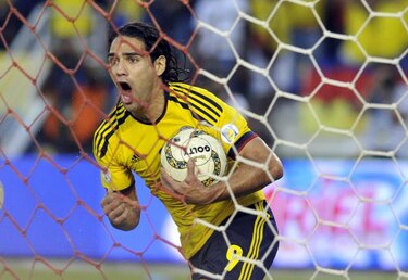 Falcao, Agüero y David Luiz protagonizan el anuncio oficial del Mundial