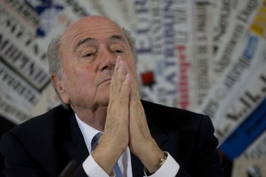 Blatter asegura que hubo presión política y cabildeo por Qatar 2022