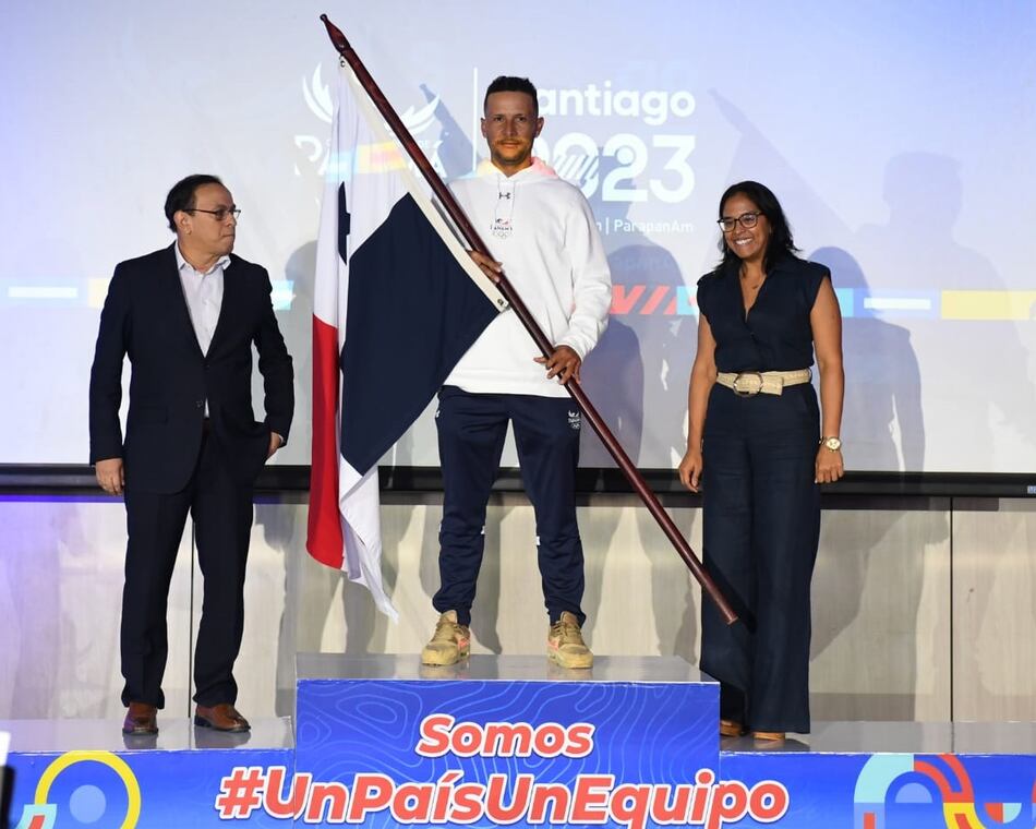 Hillary Heron y Davis Romero serán los abanderados de Panamá en los Juegos Panamericanos de Santiago