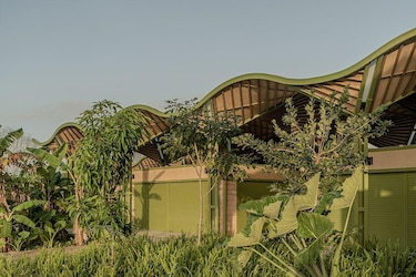 10 casas espectaculares diseñadas para mezclarse con la naturaleza que las rodea