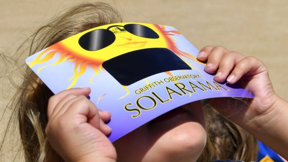 Meduca insta a la comunidad educativa a no observar directamente el eclipse solar total