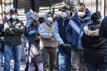 Ya son más de 900 mil casos de coronavirus en el mundo