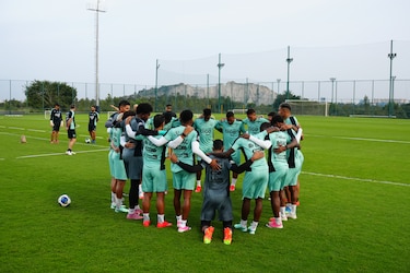 Selección de fútbol de Panamá entrena en Bangalore y apunta al amistoso ante India