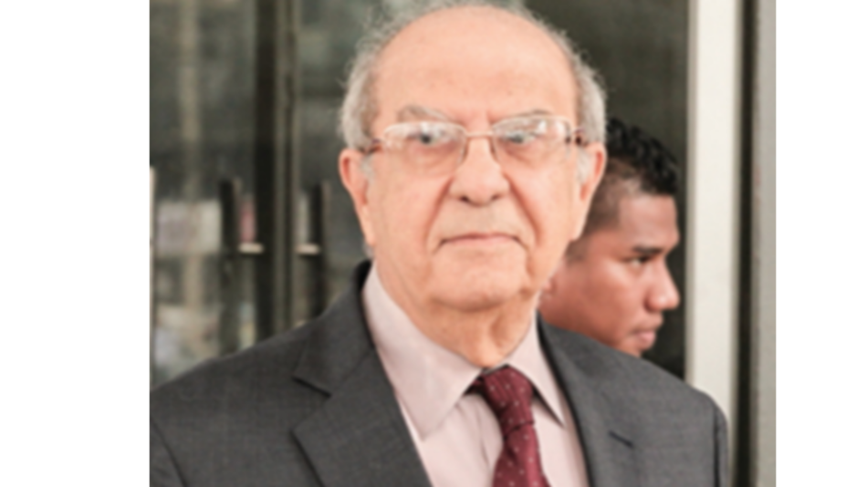 Corte mantiene llamamiento a juicio de Gustavo García de Paredes