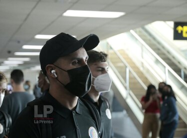 La selección tica llega para enfrentar a Panamá en el inicio de la octagonal