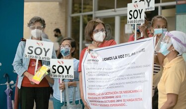 Falta de medicinas golpea a los pacientes crónicos