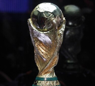 FIFA anunciará el 9 de diciembre los tres finalistas al Balón de Oro 2013