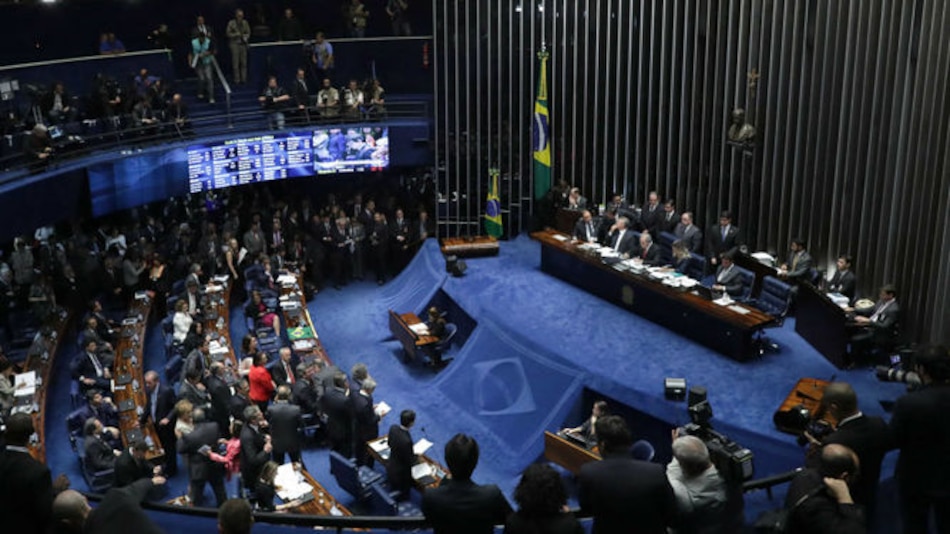 Senado de Brasil decide destituir a la presidenta Dilma Rousseff