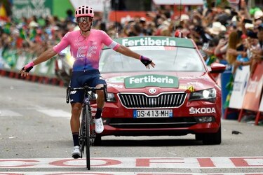 El colombiano Sergio Higuita gana etapa 18 de la Vuelta a España