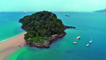 La isla Taboga busca su brillo