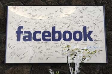 Usuarios de Facebook tendrán mayor acceso a sus datos personales
