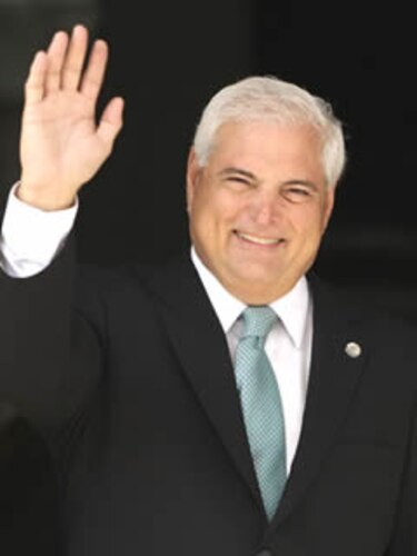 Proclaman presidente a Ricardo Martinelli