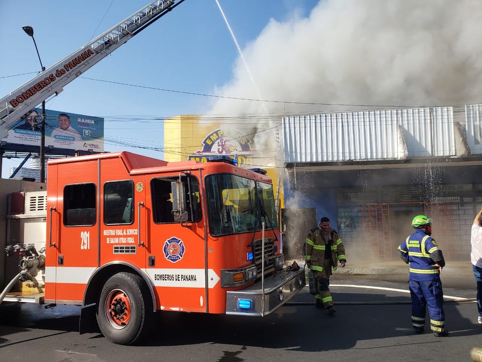 Suspenden de sus puestos a los tres bomberos supuestamente involucrados en el cobro de coimas