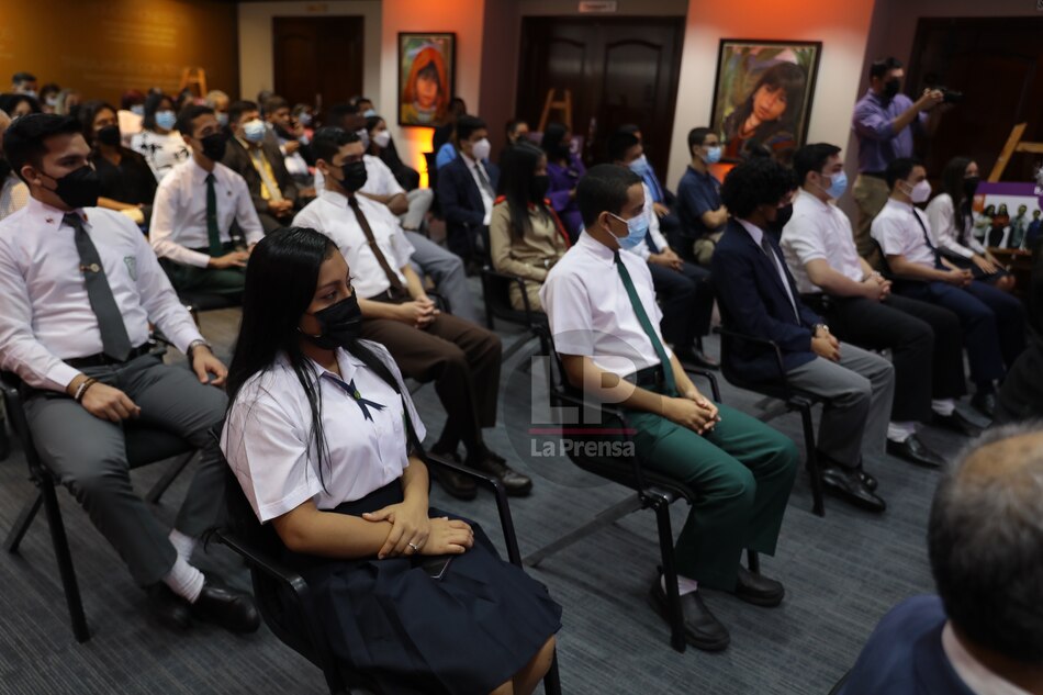 Concurso Nacional de Oratoria se realizará este domingo con 15 finalistas