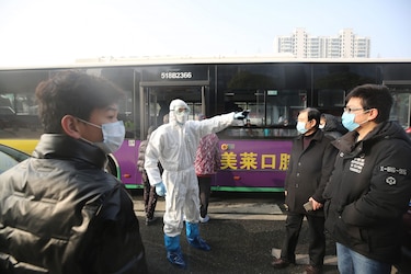 China levanta el confinamiento en algunas partes de la provincia de Hubei