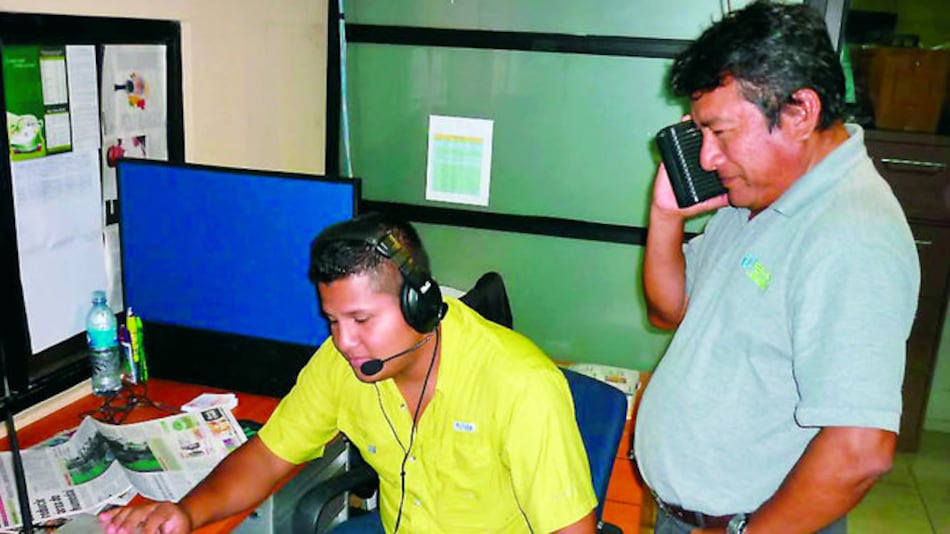 Radio comunitaria: opción para unir a los indígenas