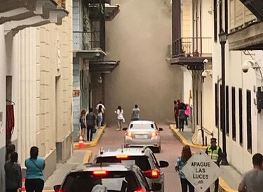 Se desploma balcón de un inmueble en el Casco Antiguo