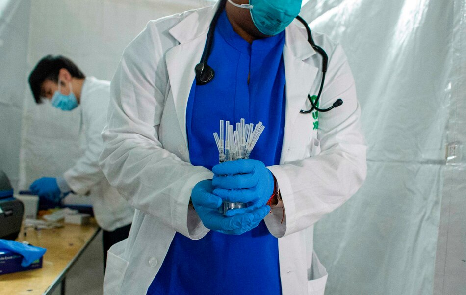 Autoridad sanitaria estadounidense dice que vacunados contra la Covid-19 pueden viajar con precauciones