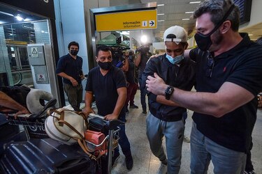 Con ‘imágenes de terror’ futbolistas brasileños vuelven a casa tras dejar suelo ucraniano