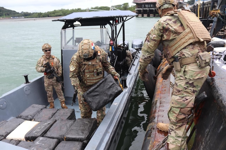 ¿Por qué Panamá logra récords contra el narcotráfico, pero no puede frenar la violencia en las calles?