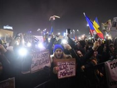 Rumania revoca decreto que despenalizaba corrupción