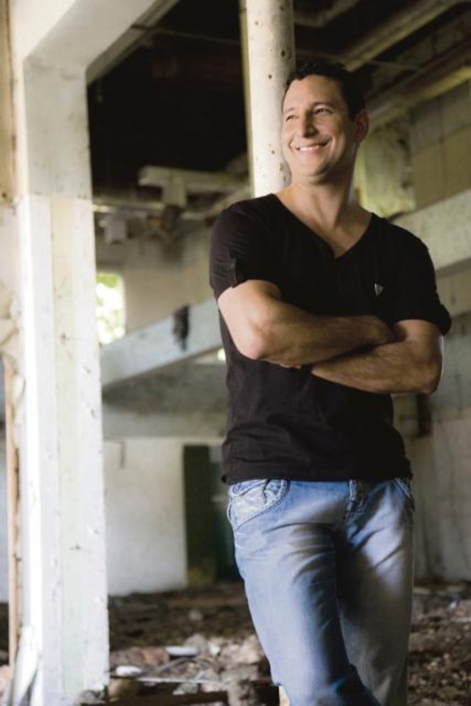 Manuel Corredera abrirá el concierto de Luis Miguel en Panamá