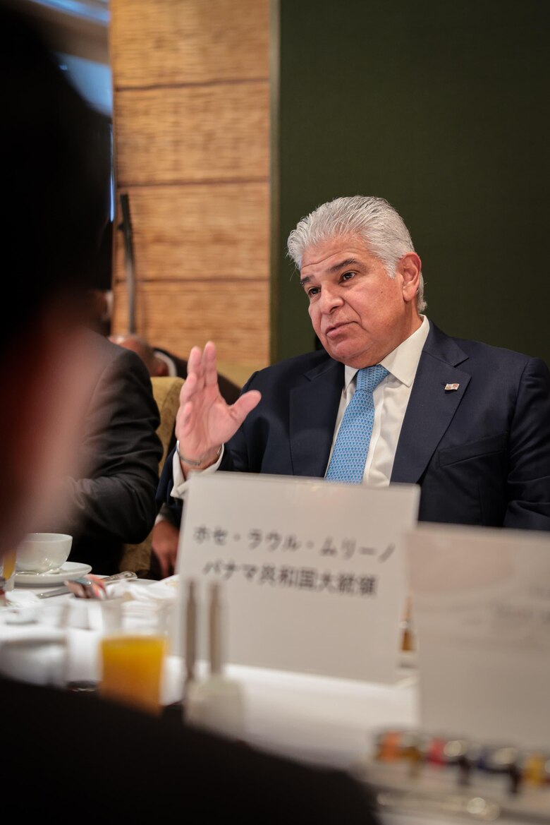 Liga Parlamentaria de Japón muestra interés en el Tratado de Neutralidad del Canal