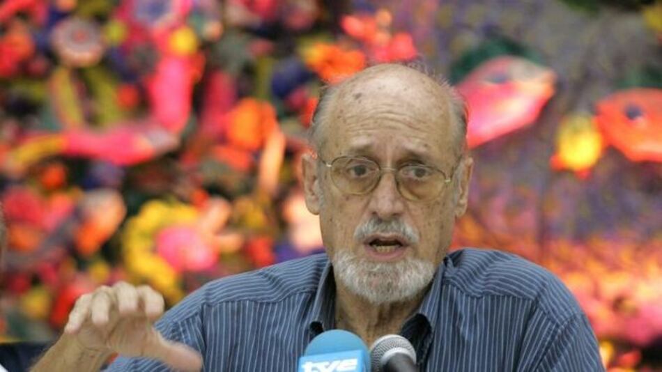 Muere el poeta e intelectual cubano Roberto Fernández