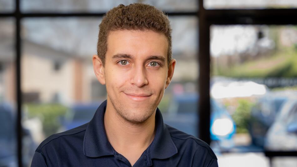 Quién era Daniel Naroditsky, el gran maestro del ajedrez y sensación en internet que murió a los 29 años