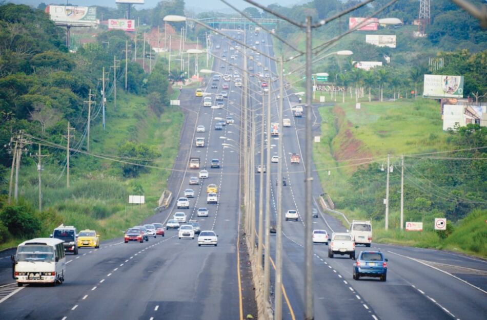 $382 millones y una concesión por 21 años para ampliar y mantener las vías del Centenario y la Autopista Panamá–La Chorrera