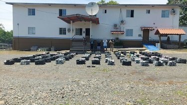 Tres aprehendidos tras el decomiso de 2,852 paquetes de presunta droga en Chiriquí