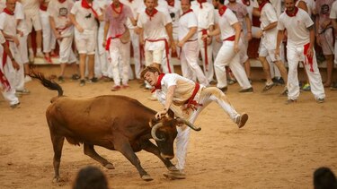 España: Cinco heridos por caídas en primer encierro de San Fermín
