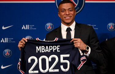 Kylian Mbappé habló con Emmanuel Macron y apreció sus ‘buenos consejos’