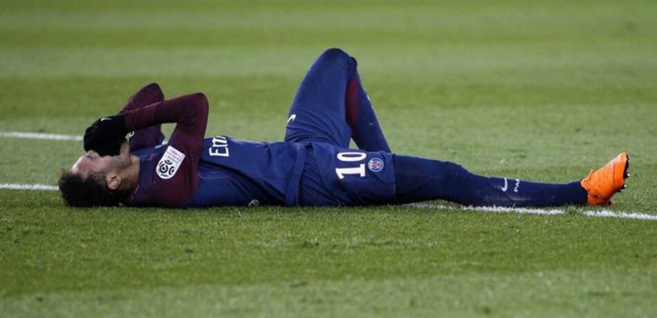 La 'operación remontada' del PSG comienza en el tobillo de Neymar